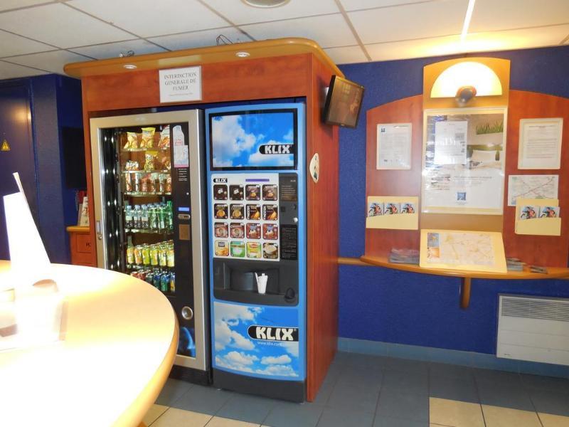 B&B Hotel Nimes Кэсарг Экстерьер фото