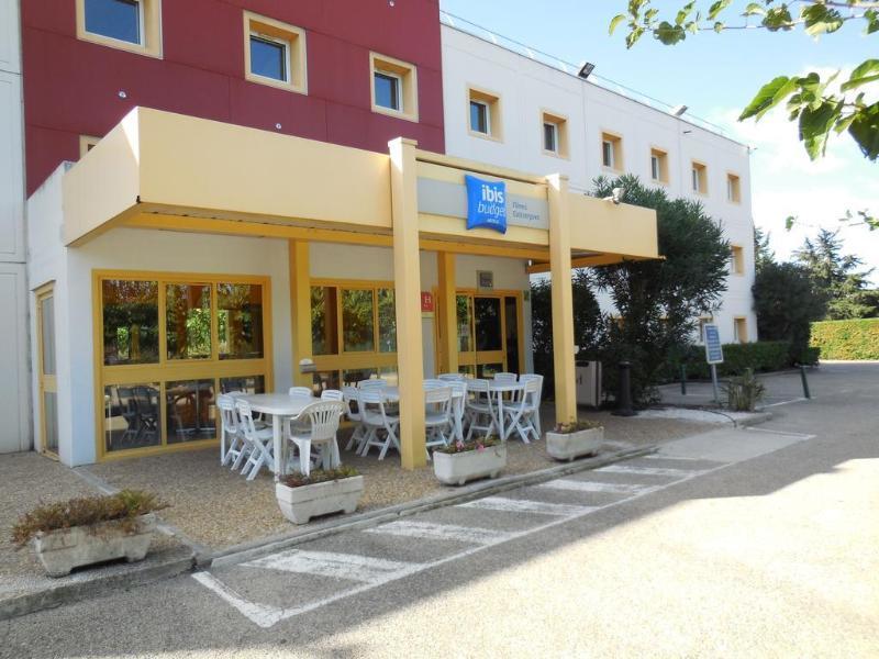 B&B Hotel Nimes Кэсарг Экстерьер фото
